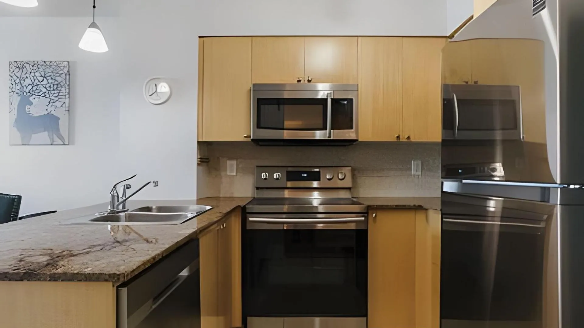 Lanterra Downtown Apartment Toronto 0*,  Canada