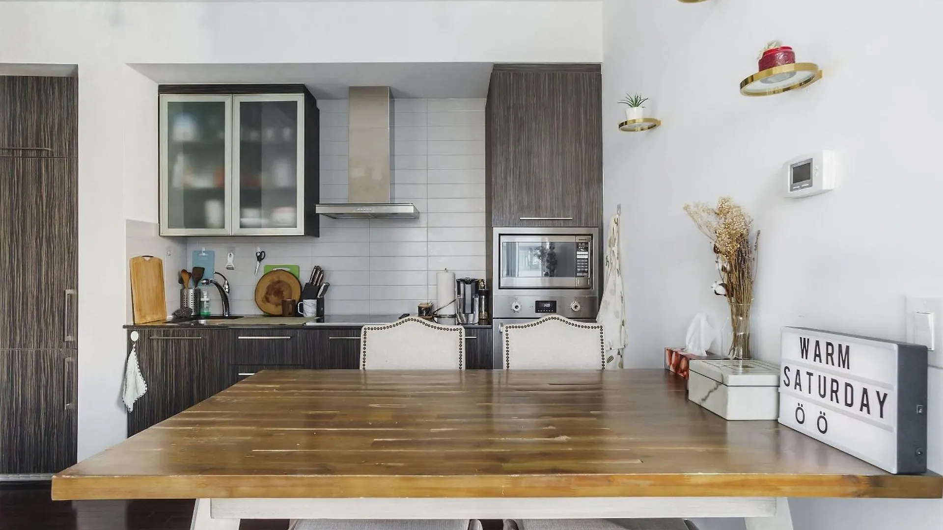 Lanterra Downtown Apartment Toronto