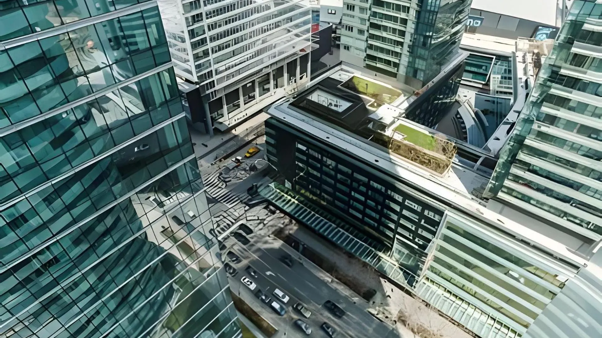 Lanterra Downtown Apartment Toronto Canada