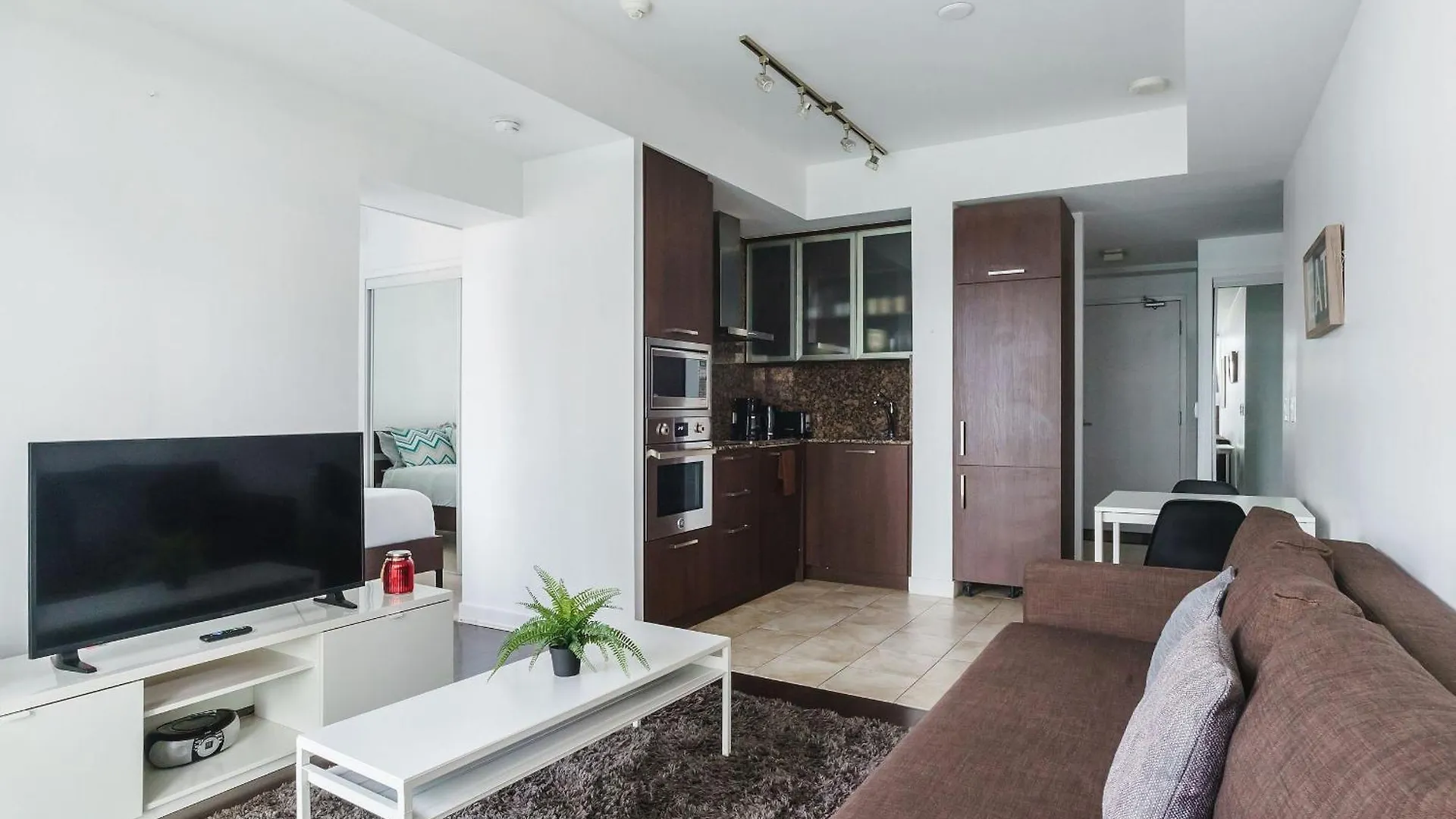 Lanterra Downtown Apartment Toronto 0*,  Canada